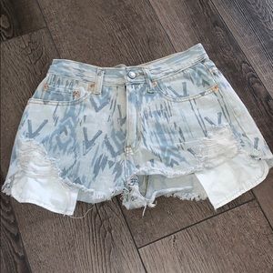 High rise patterned jean shorts
